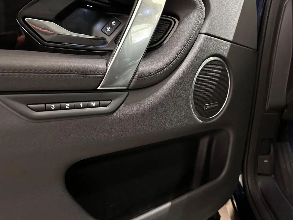 Land Rover Discovery Sport usata a Varese (13)