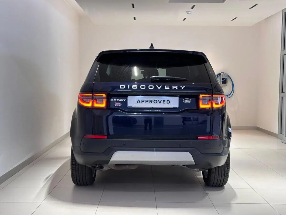Land Rover Discovery Sport usata a Varese (7)