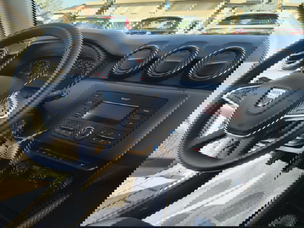Dacia Duster usata a Firenze (17)