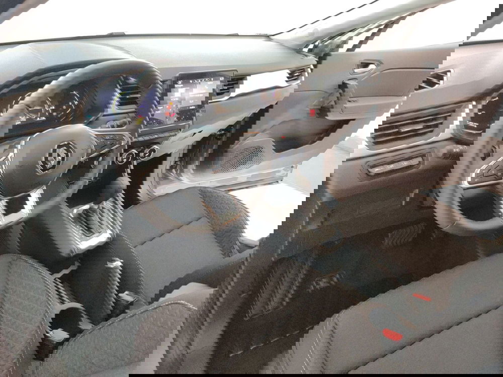 Renault Captur nuova a Teramo (12)