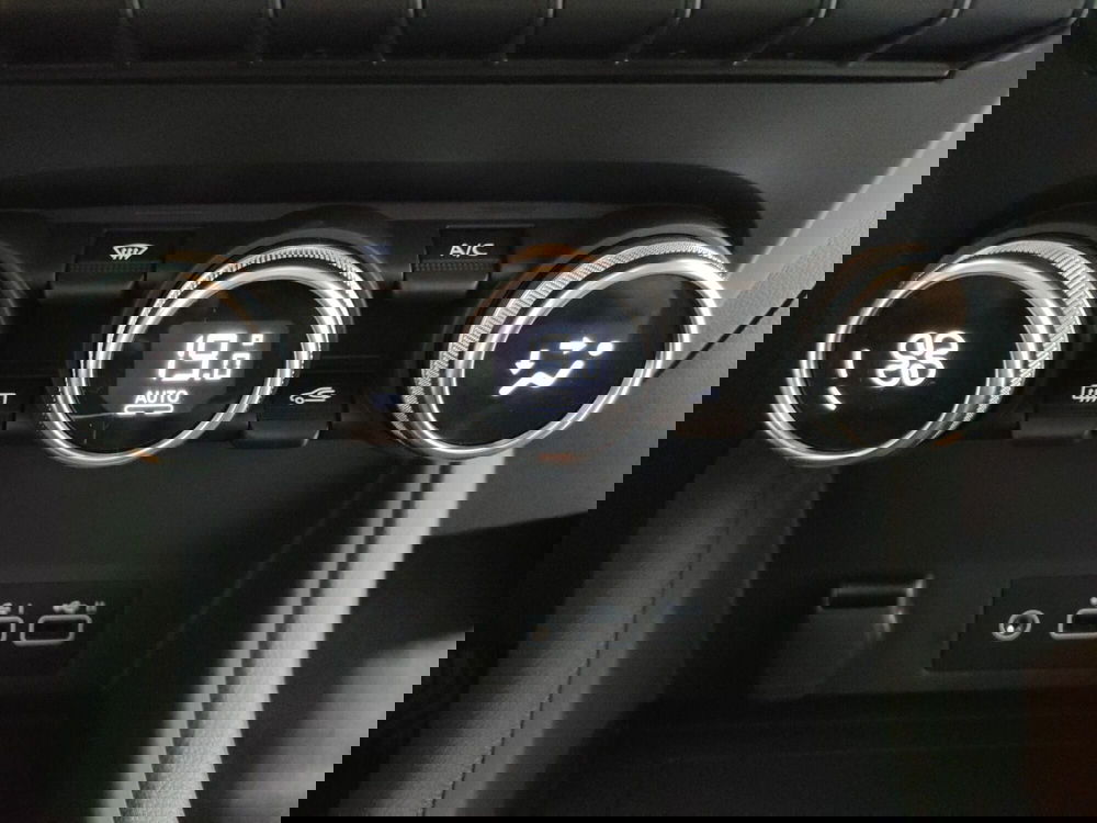 Renault Captur nuova a Teramo (20)