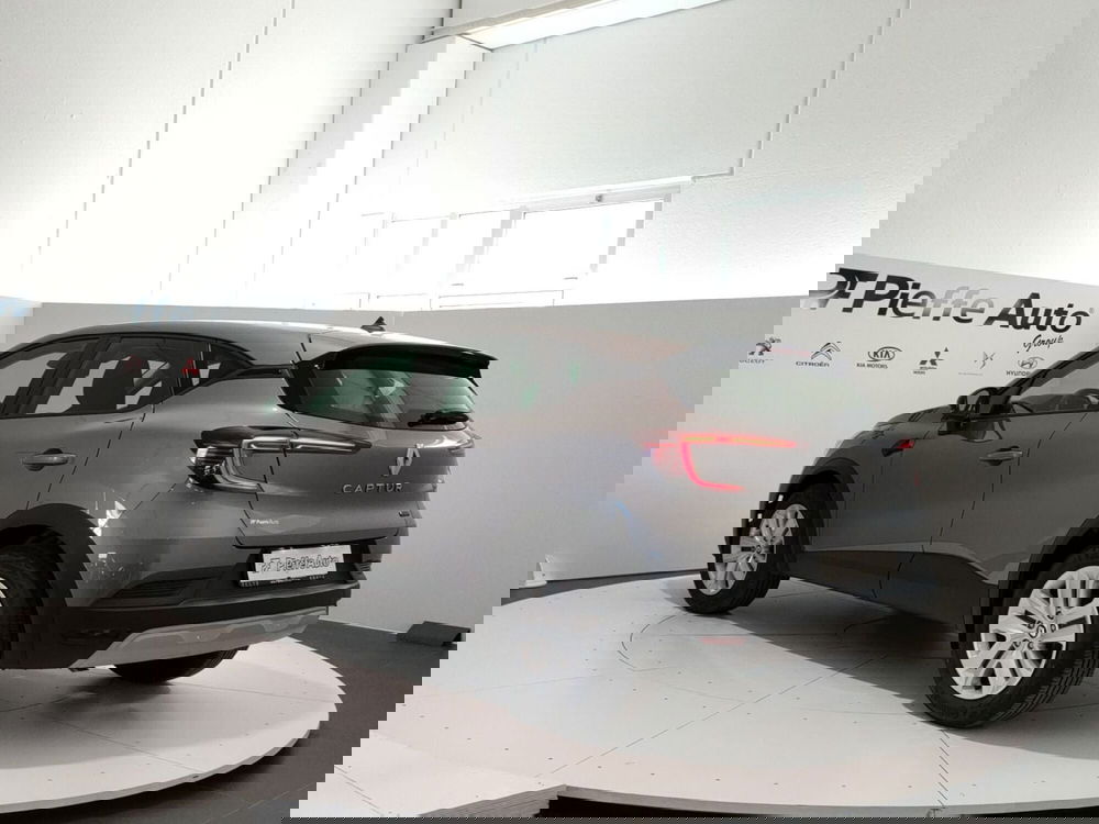 Renault Captur nuova a Teramo (3)