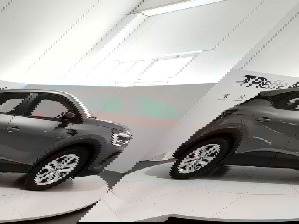 Renault Captur nuova a Teramo (5)
