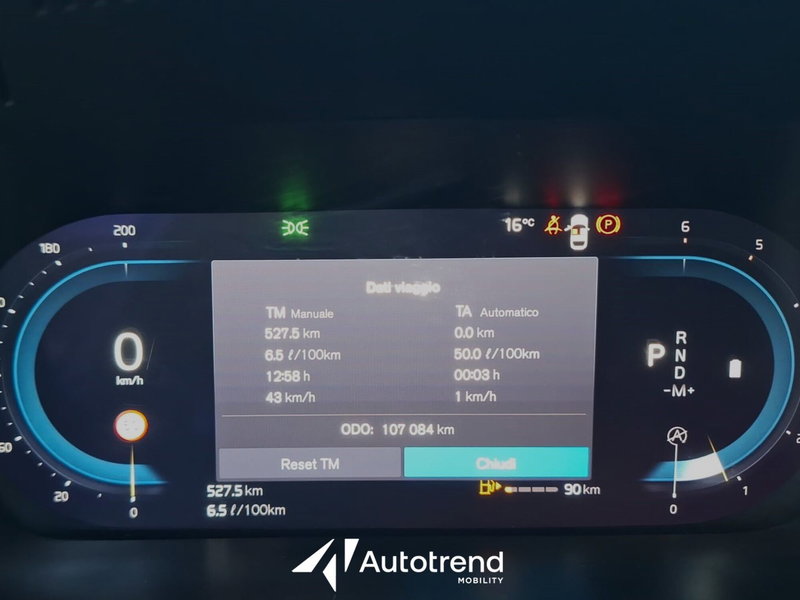 Volvo XC60 usata a Bari (11)
