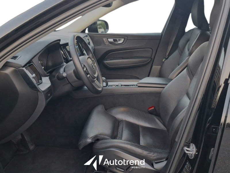 Volvo XC60 usata a Bari (5)