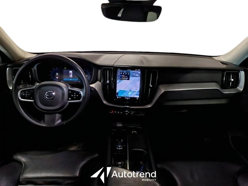 Volvo XC60 usata a Bari (7)