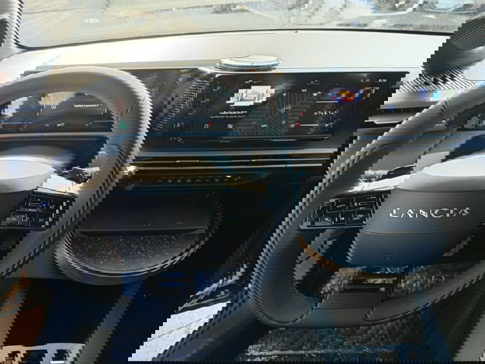 Lancia Ypsilon nuova a Alessandria (16)