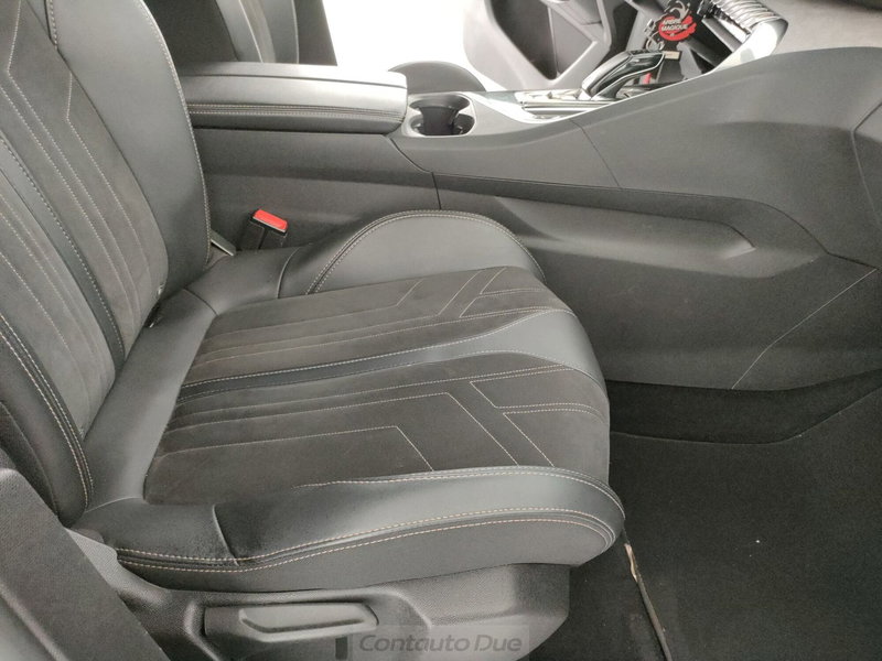 Peugeot 3008 usata a Caserta (15)