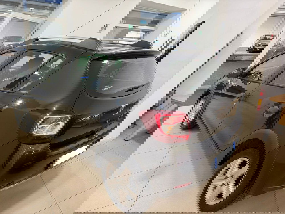 Dacia Sandero usata a Napoli (4)