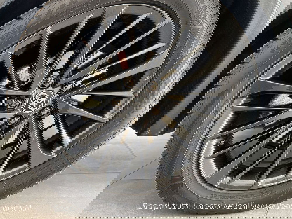 Toyota Toyota C-HR usata a Brescia (6)