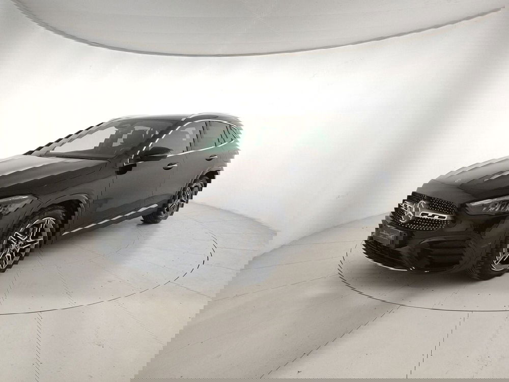 Mercedes-Benz GLA SUV usata a Alessandria