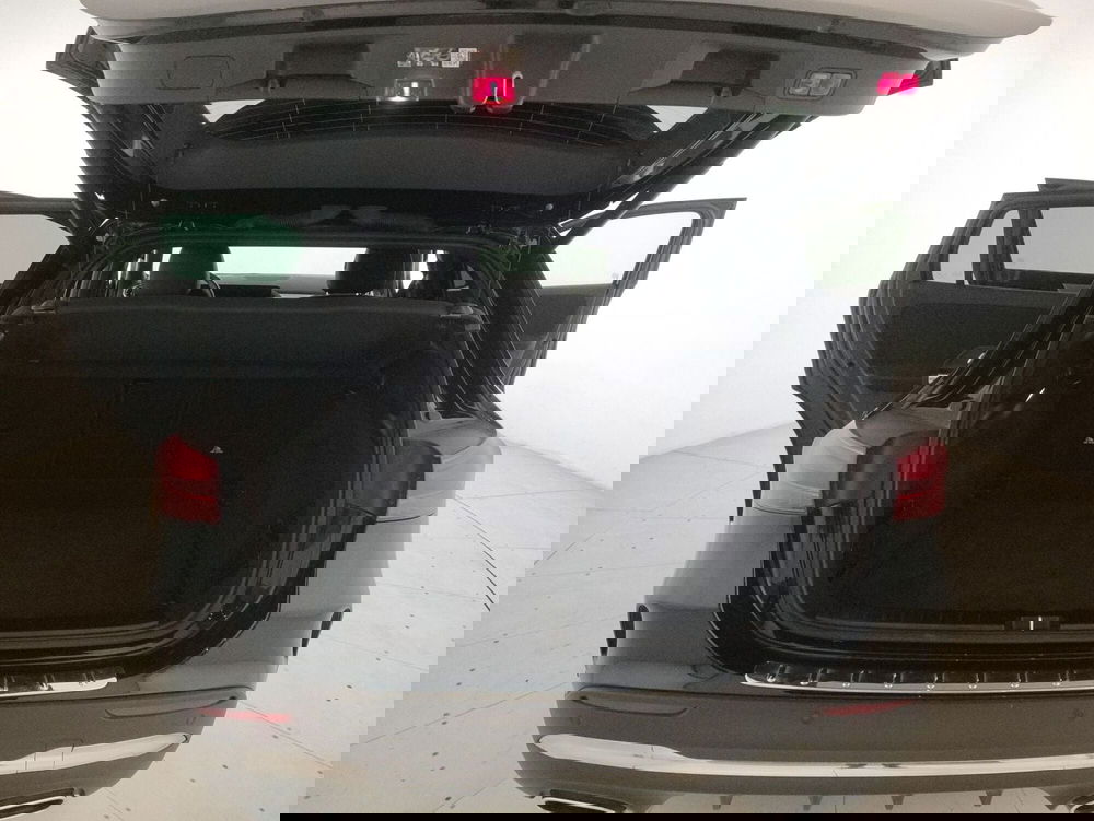 Mercedes-Benz GLA SUV usata a Alessandria (11)