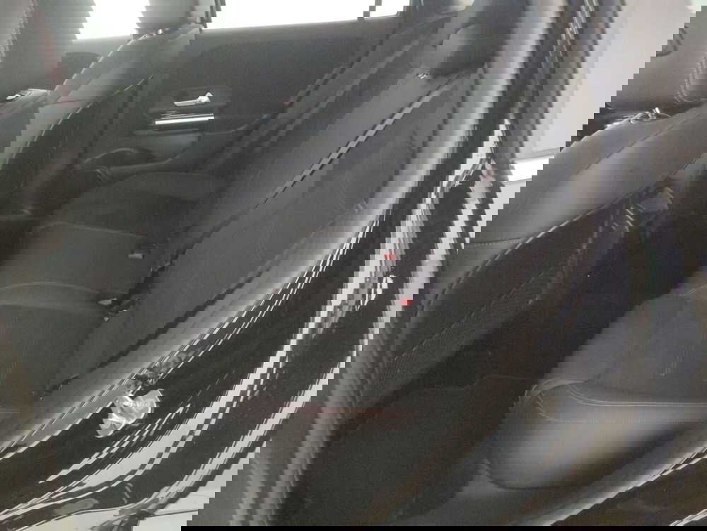 Mercedes-Benz GLA SUV usata a Alessandria (7)