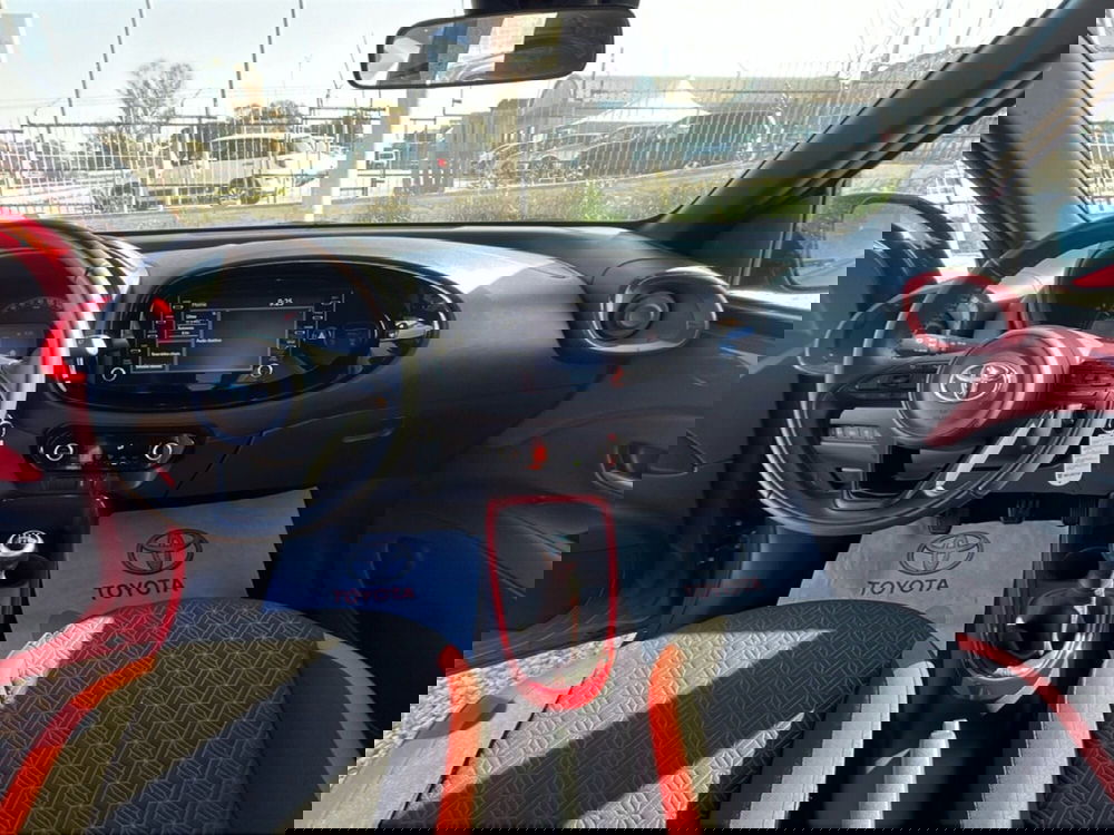 Toyota Aygo X usata a Ragusa (10)