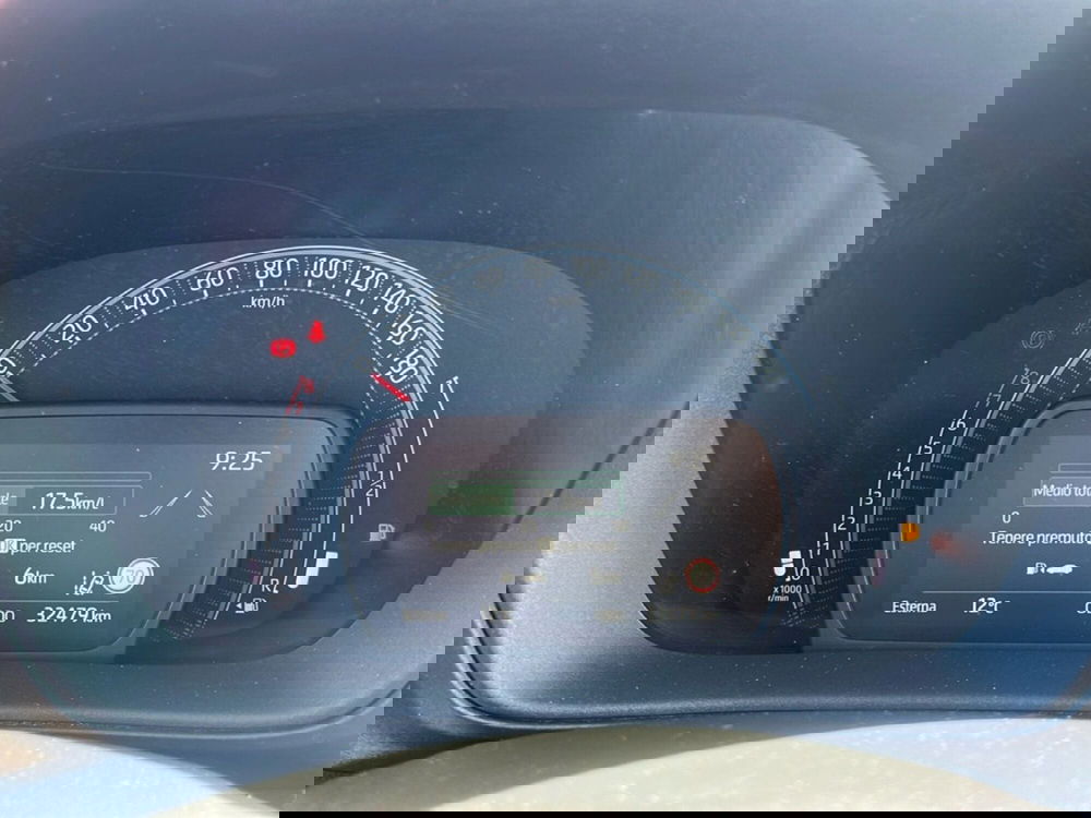 Toyota Aygo X usata a Ragusa (12)