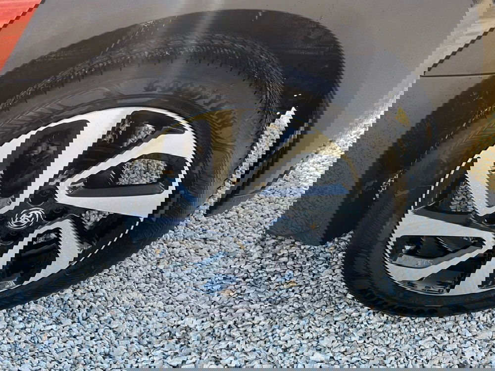 Toyota Aygo X usata a Ragusa (6)