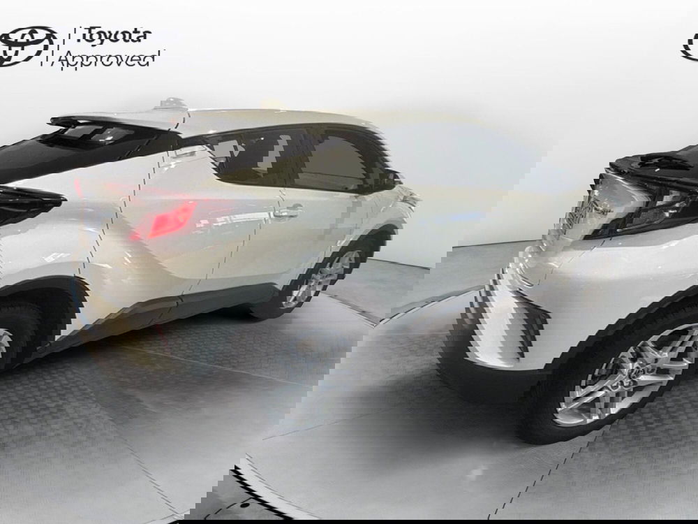 Toyota Toyota C-HR usata a Catania (4)
