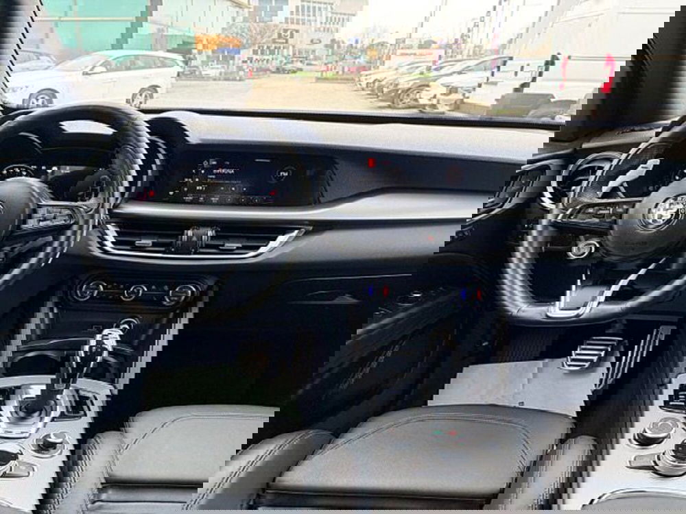 Alfa Romeo Stelvio usata a Ravenna (10)