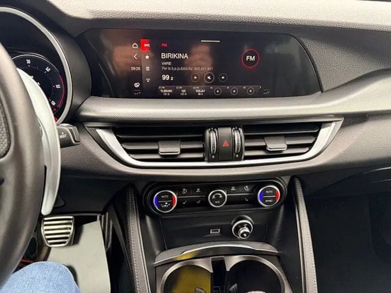 Alfa Romeo Stelvio usata a Ravenna (13)