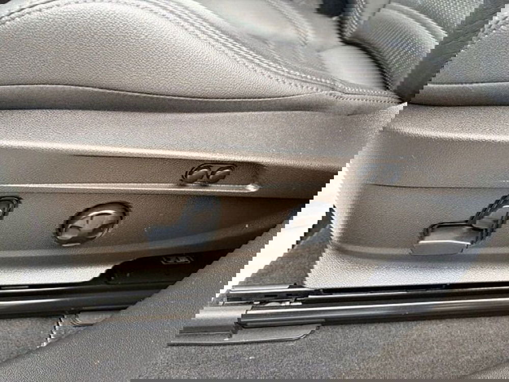 Alfa Romeo Stelvio usata a Ravenna (17)