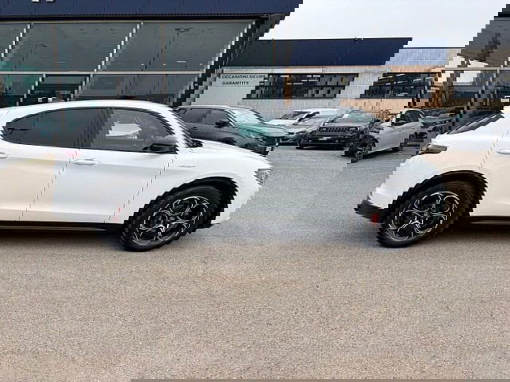 Alfa Romeo Stelvio usata a Ravenna (4)