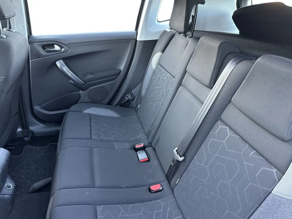 Peugeot 2008 usata a Pistoia (7)