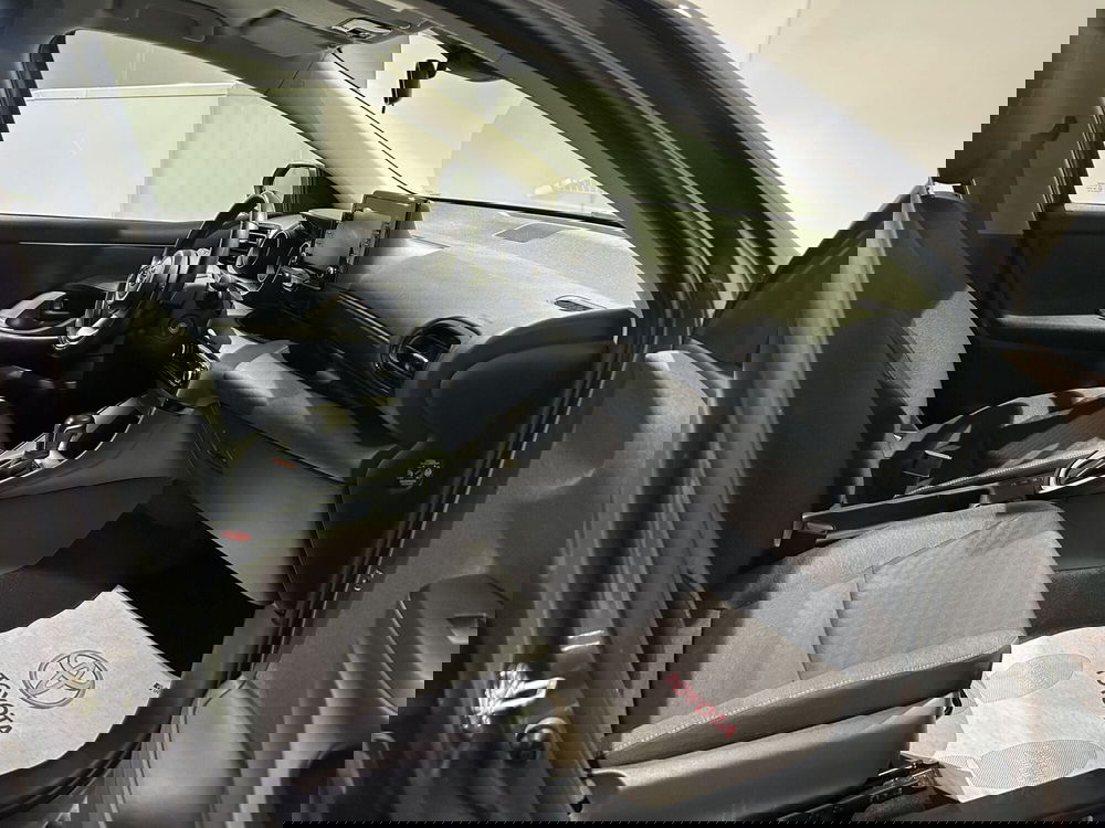 Toyota Yaris usata a Milano (6)