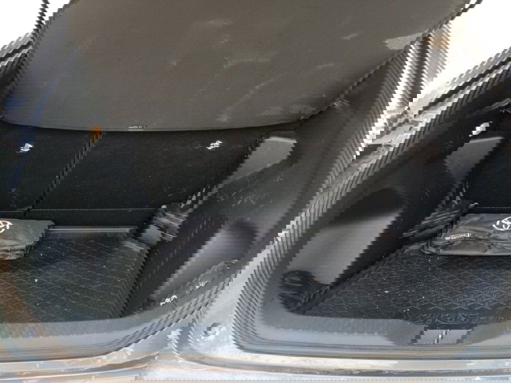 Toyota Yaris Cross usata a Milano (12)