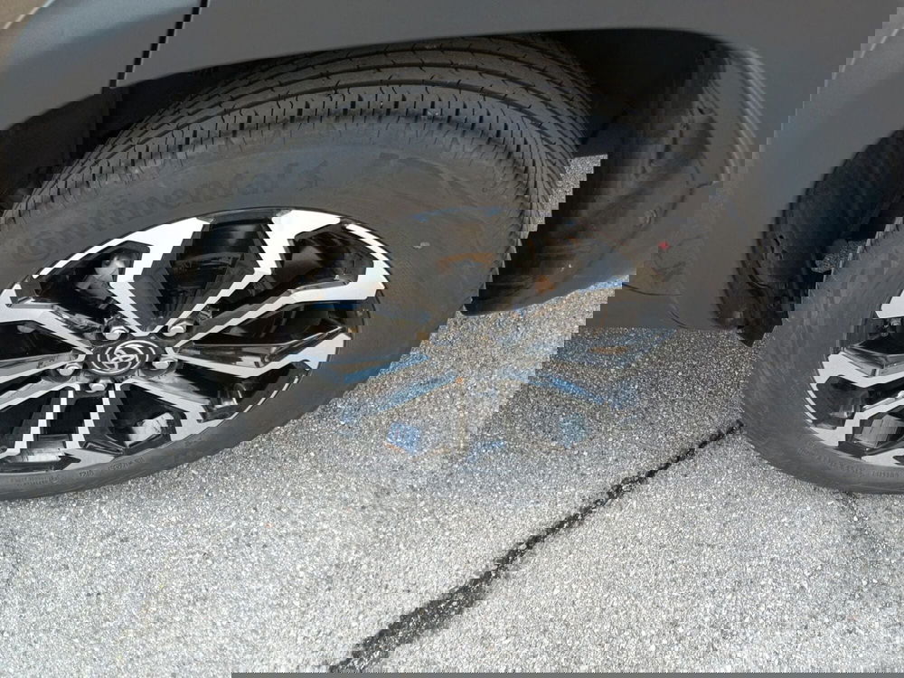 Toyota Yaris Cross usata a Milano (14)