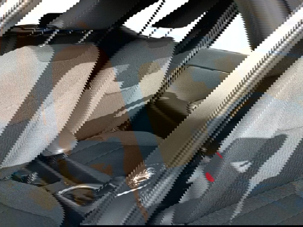 Toyota Yaris Cross usata a Milano (7)