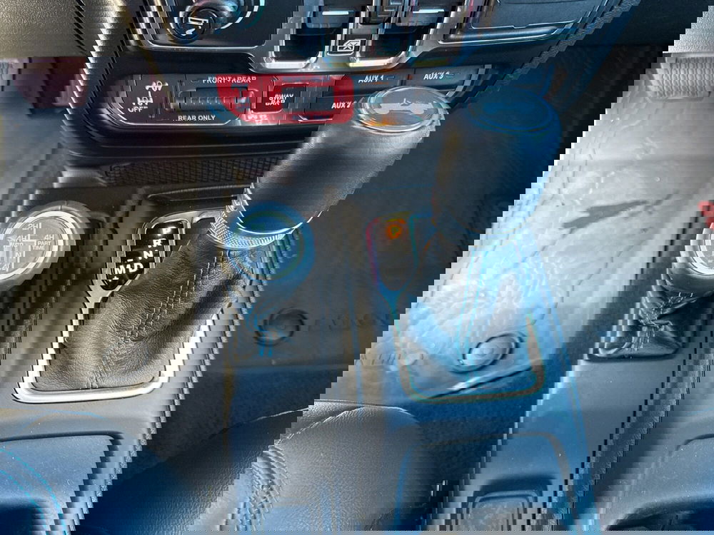 Jeep Wrangler Unlimited usata a Macerata (13)