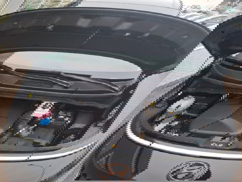 Hyundai Staria usata a Macerata (12)