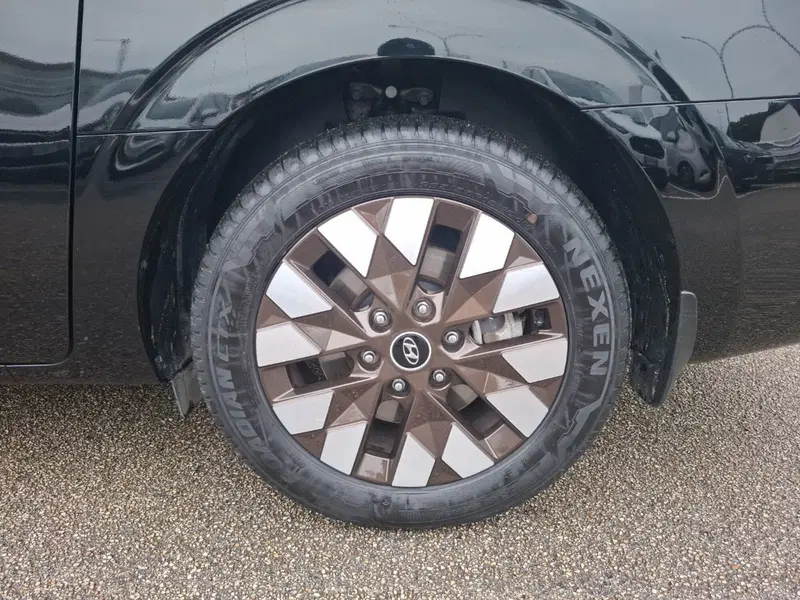 Hyundai Staria usata a Macerata (14)
