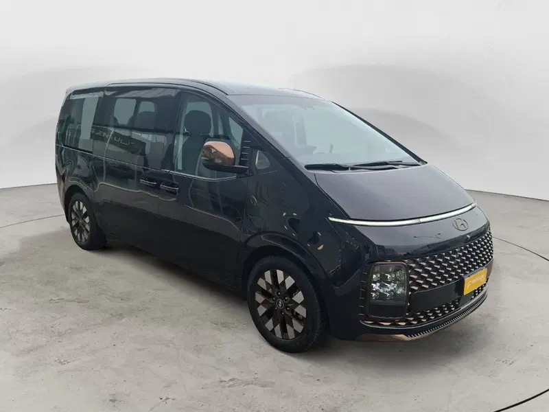 Hyundai Staria usata a Macerata (7)