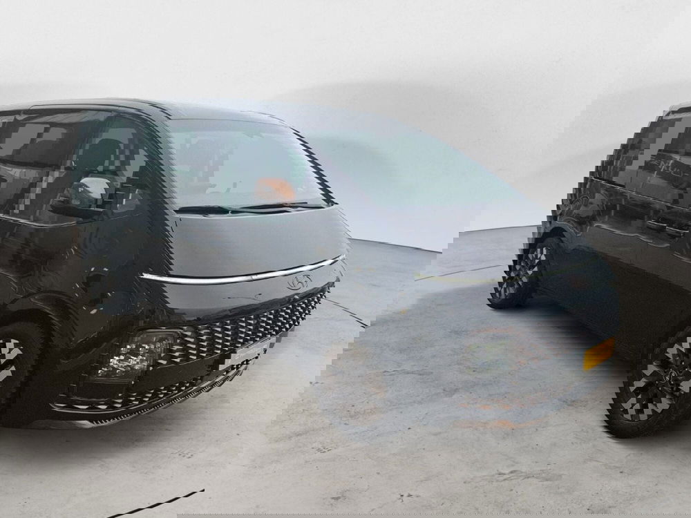 Hyundai Staria usata a Macerata (7)