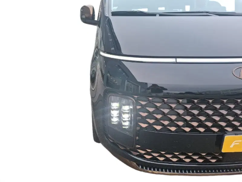 Hyundai Staria usata a Macerata (8)