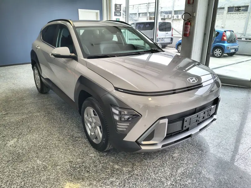 Hyundai Kona nuova a Macerata (2)