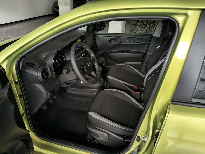 Hyundai i10 nuova a Macerata (10)