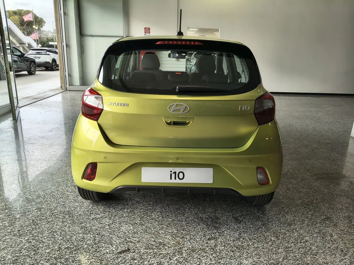 Hyundai i10 nuova a Macerata (5)