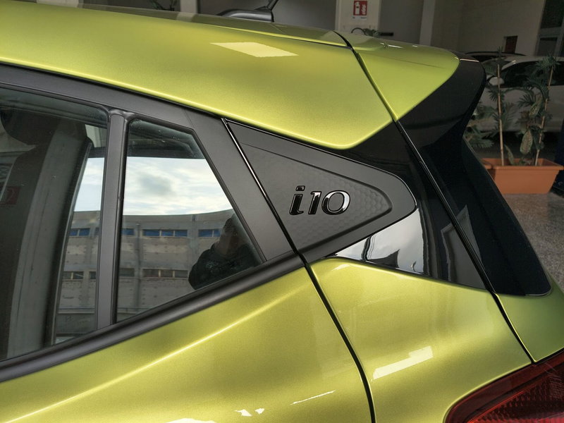 Hyundai i10 nuova a Macerata (7)