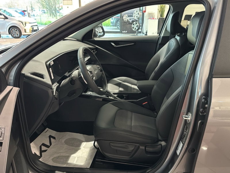Kia Niro nuova a Ravenna (12)