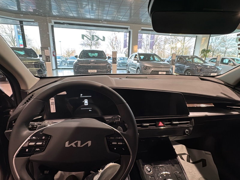 Kia Niro nuova a Ravenna (13)