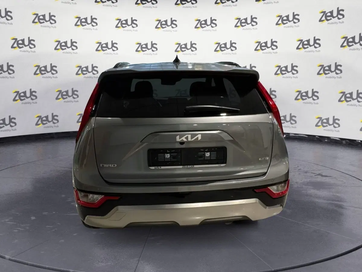 Kia Niro nuova a Ravenna (5)