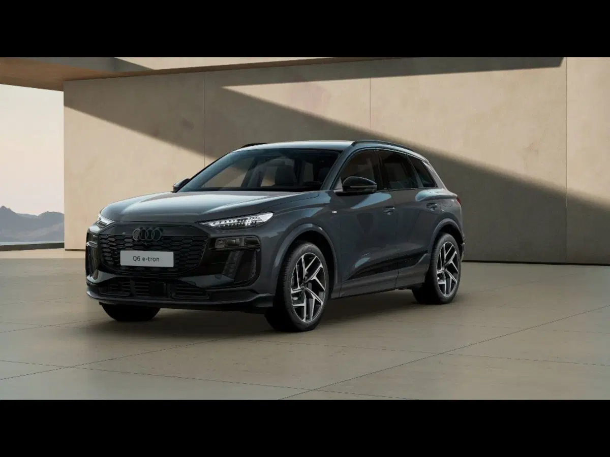 Audi Q6 Sportback nuova a Livorno