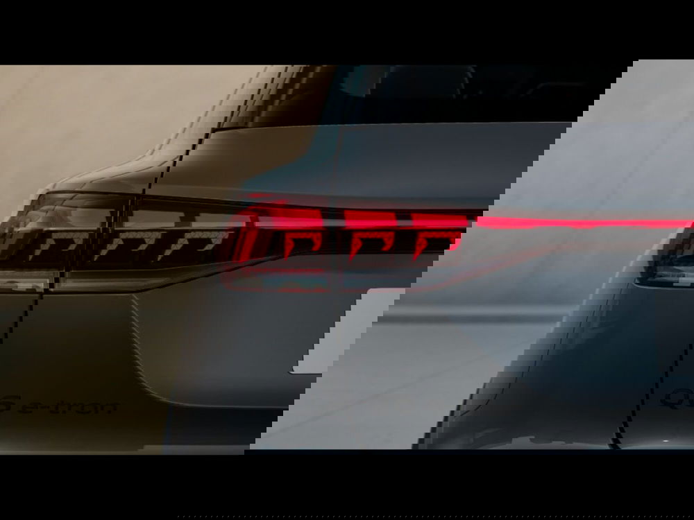 Audi Q6 Sportback nuova a Livorno (7)