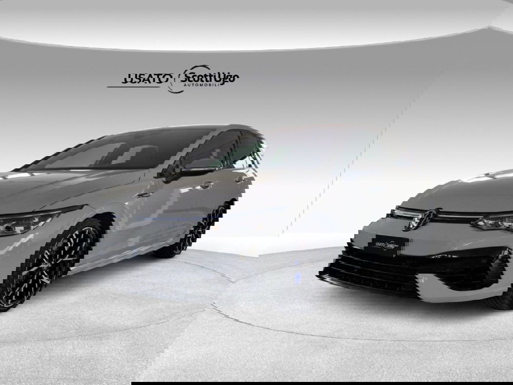 Volkswagen Golf usata a Pisa