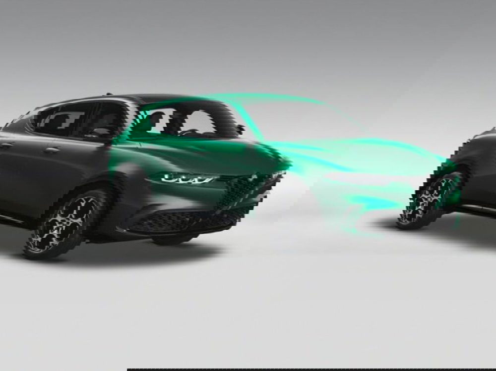 Alfa Romeo Tonale nuova a Siena