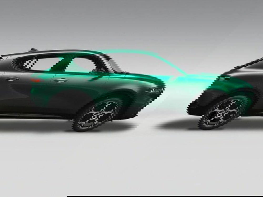 Alfa Romeo Tonale nuova a Siena (3)