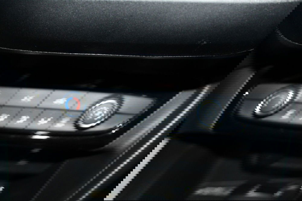 Opel Corsa usata a Cremona (13)