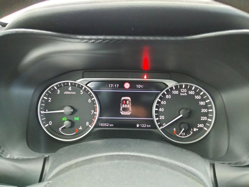 Nissan Juke usata a Como (12)